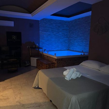Royalty Rooms & Spa Neapol Exteriér fotografie