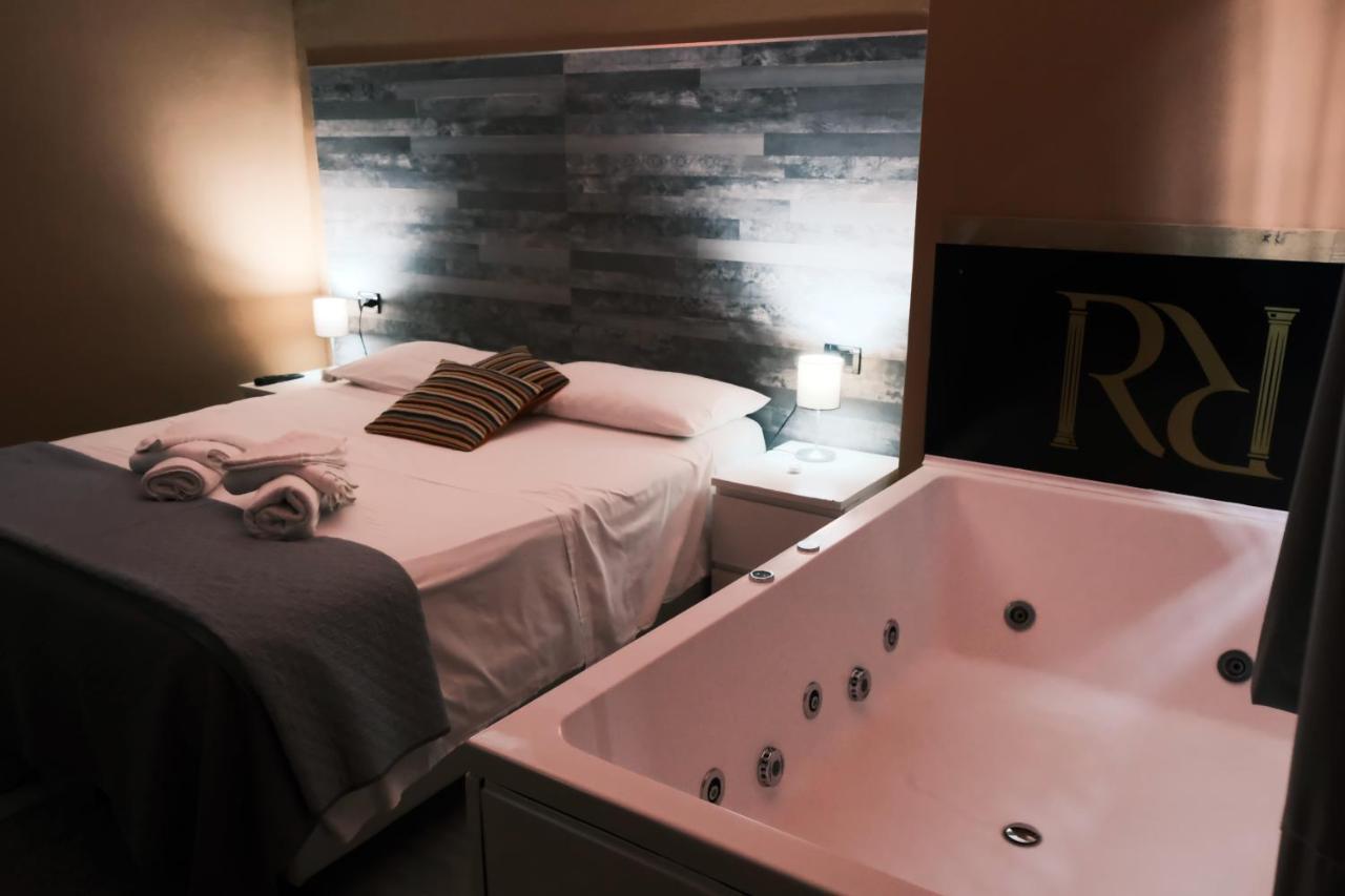 Royalty Rooms & Spa Neapol Exteriér fotografie