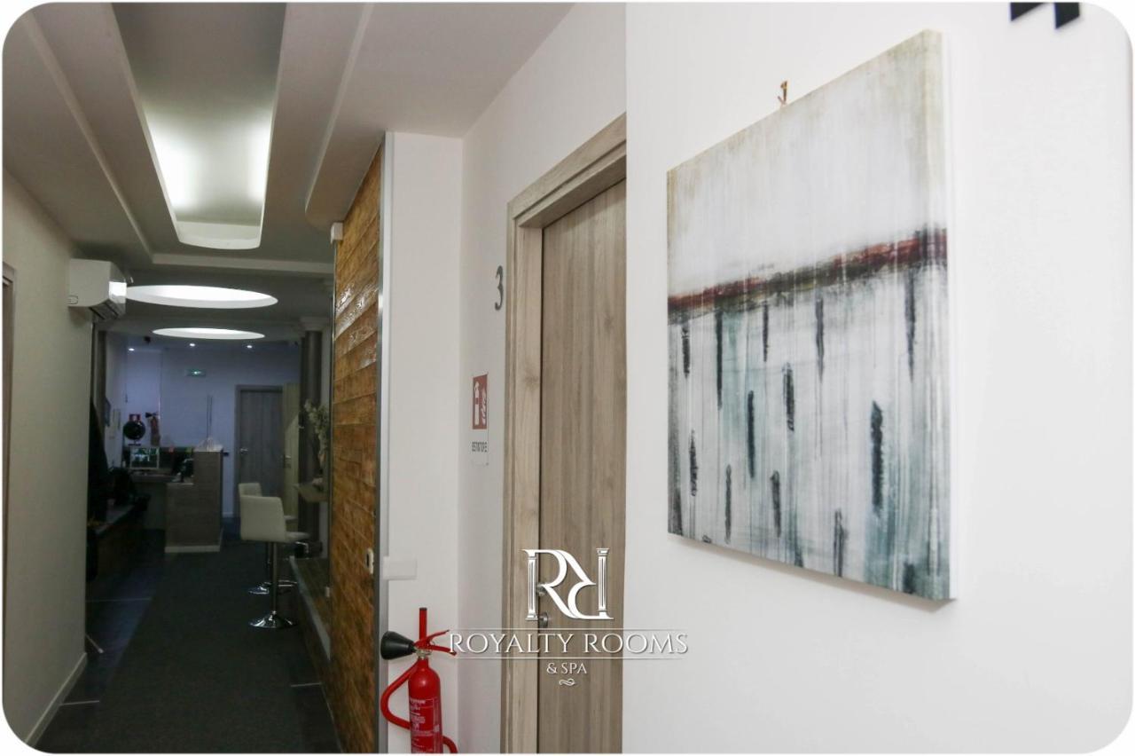 Royalty Rooms & Spa Neapol Exteriér fotografie