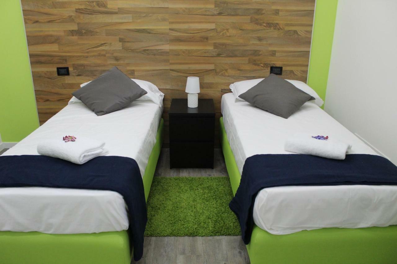 Royalty Rooms & Spa Neapol Exteriér fotografie